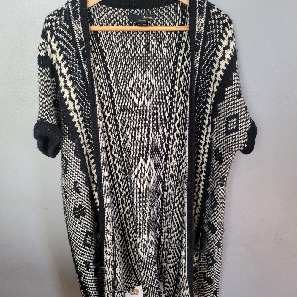 Y2K Aztec Black and White Patterned Women's Cardigan